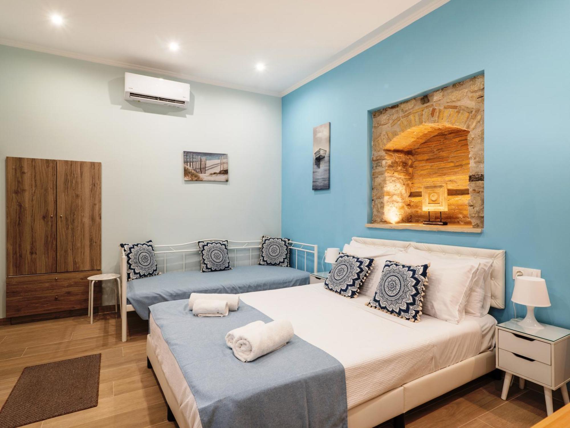 Sole - Near Corfu Port Apartment